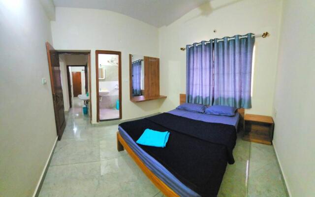 Upgraded 2 Bed 2 Bath w Living and Kitchen