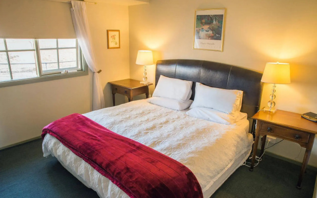 Mittagong Homestead & Cottages