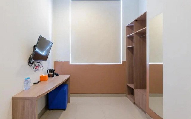 Sans Hotel Rajawali Surabaya