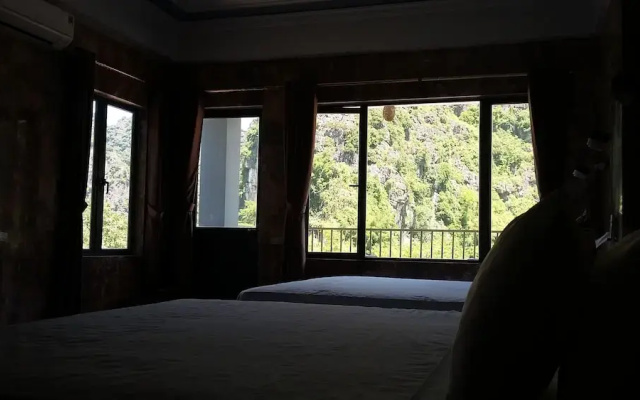 Limestone Boutique Hotel