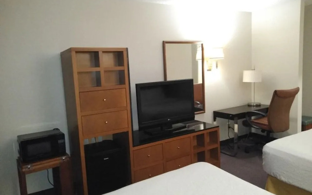 Hotel McIntyre By Oyo