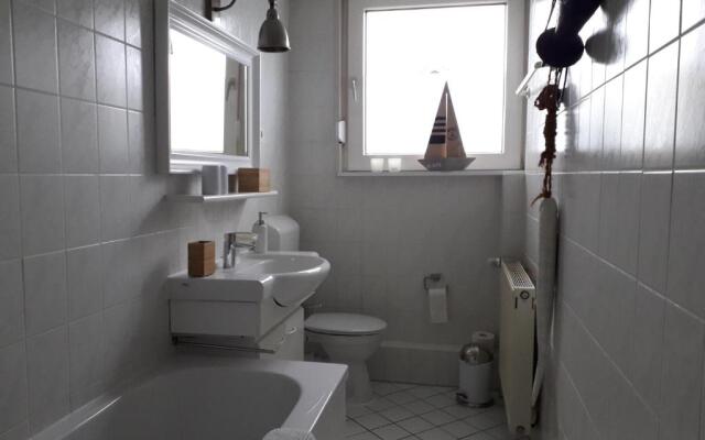 Charmante, moderne Wohnung