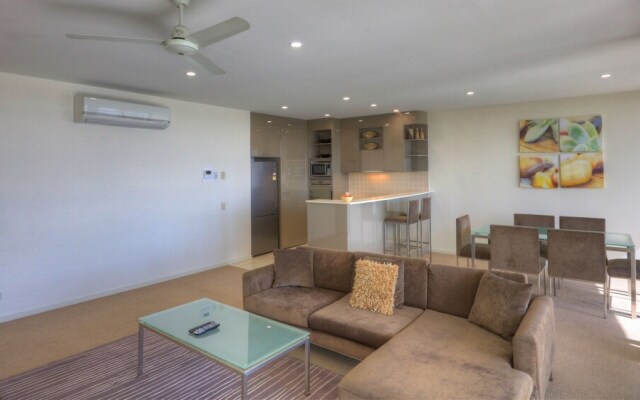 The Dunes Cotton Tree