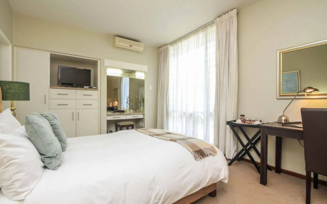 18 Burlington B&B and Conference Venue