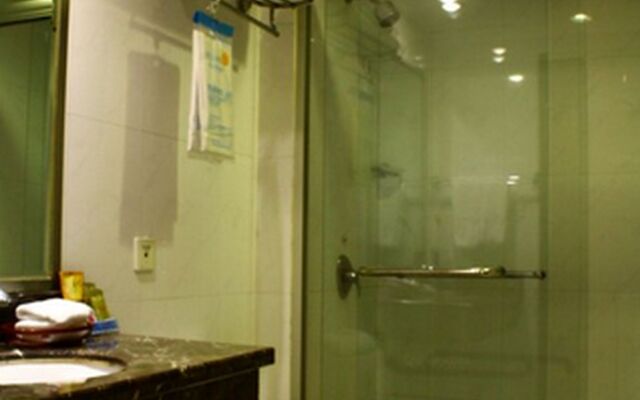 Yiwu Aoti Hotel