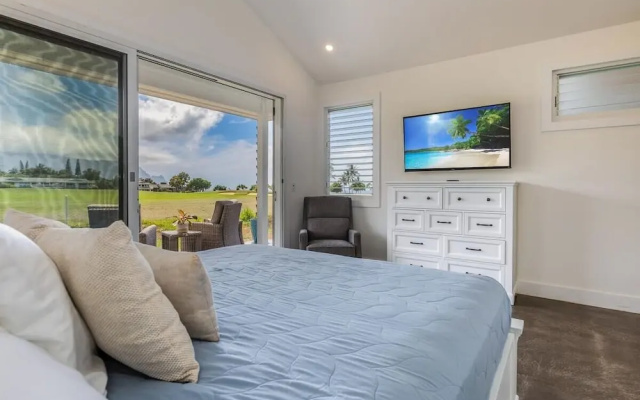 Kauai Tradewinds 4 Bedroom Home by RedAwning