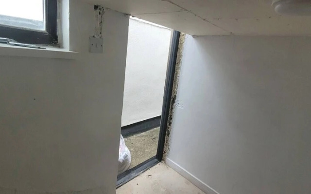 Monthly Stay 3 bed Bike Store Contractors