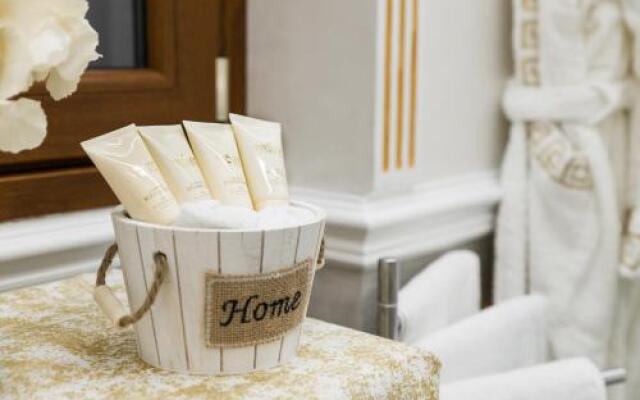 *****The Imperial Suite******
