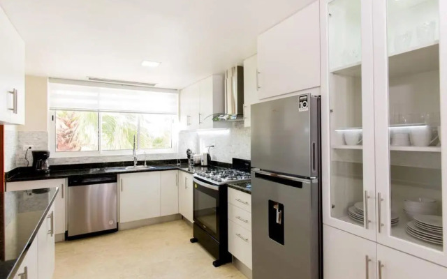 Bavaro Beachfront Penthouse 4 bdr/5 Bth 10+ Guests