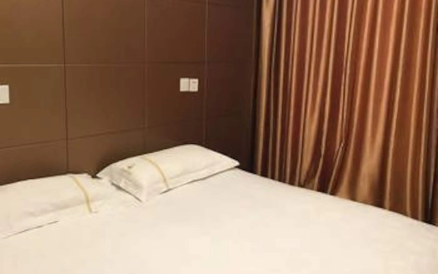 Floral Hotel·Qingdao Dream Ship Scenic Hotel