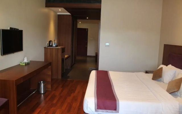 River Banks Madaparambil Resort