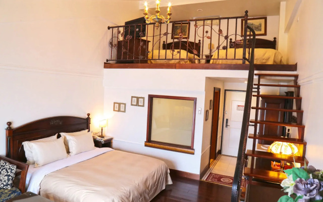 Shangrila Boutique Hotel