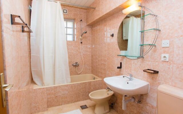 Hope - 30m to the sea & Seaview - A4