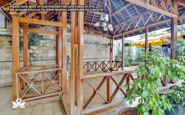 ZEN Rooms Near Darmawangsa Syariah