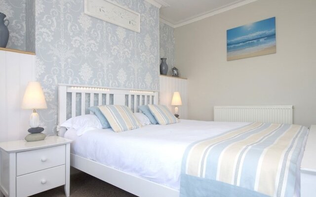 The Boat House - Isle of Wight