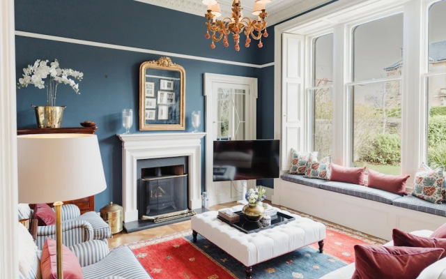 Private and Prestigious Luxury Home