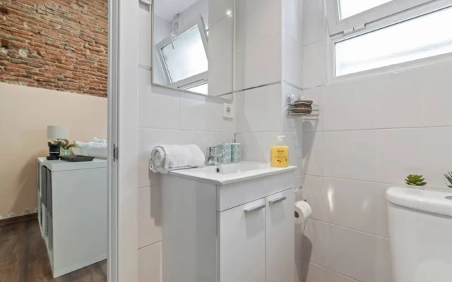 Contemporary Apartment With One-bedroom in Salamanca, Madrid