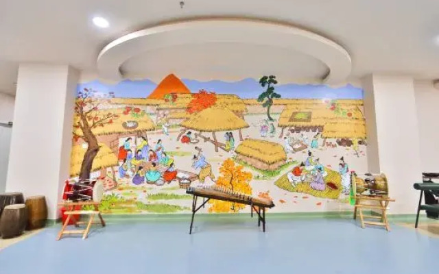 Fuhe Hotel (Yanji Yanbian University West Market Branch)