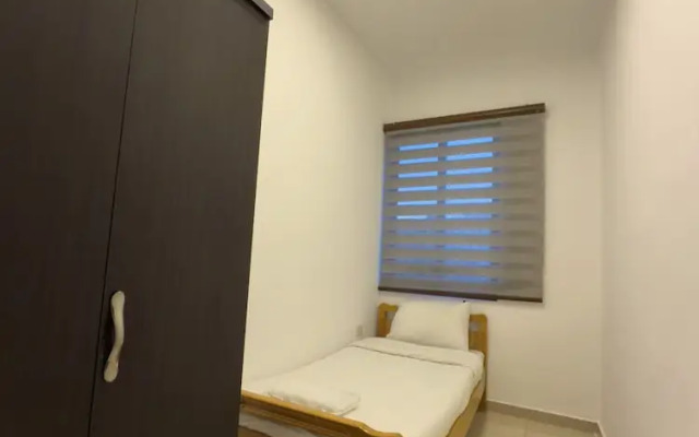 Charming Amman Apartment With Central AC and Parking
