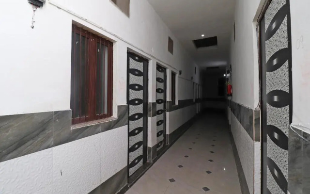 Hotel Metro By OYO Rooms