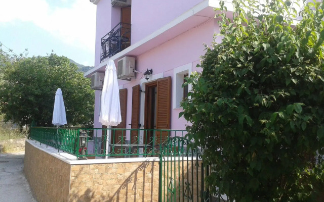 Vassilis Studios