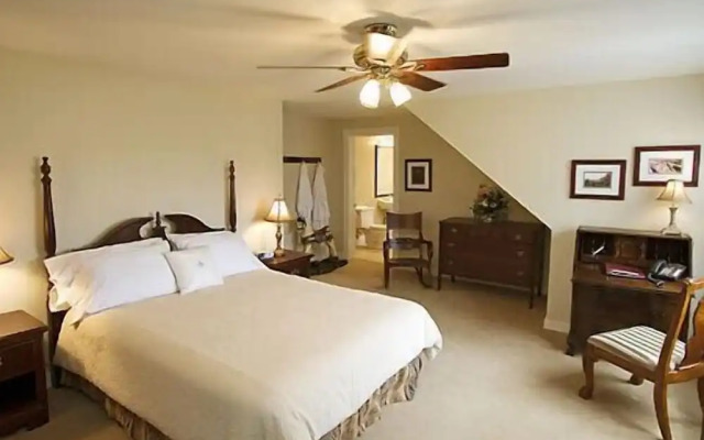 DesBarres Manor Inn