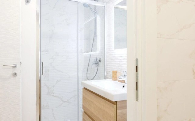 Mi-brgz1as Bergonzoli Place - Base A - On the Road