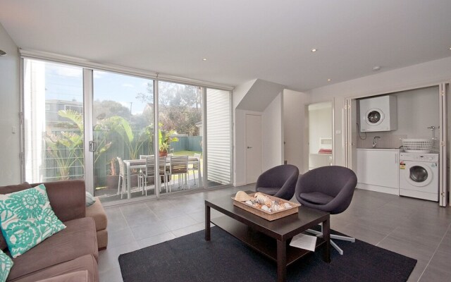 Boat Harbour Holiday, 10 Noamunga Street