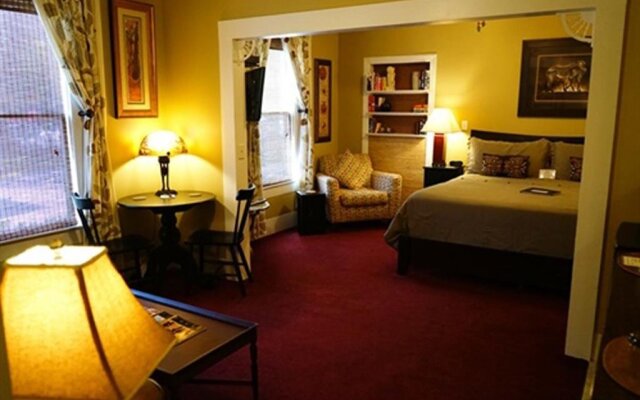 The Heirloom Inn