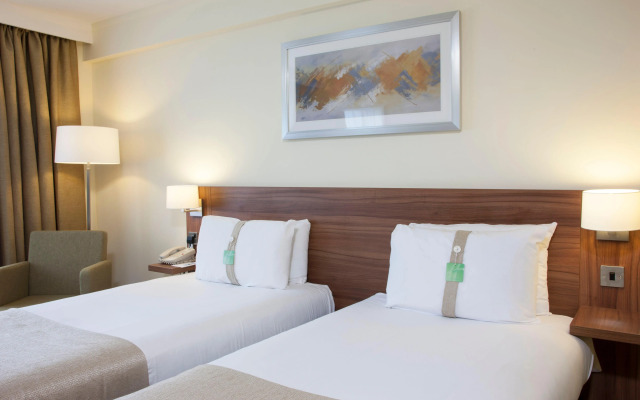 Holiday Inn Stoke on Trent M6, Jct 15 by IHG