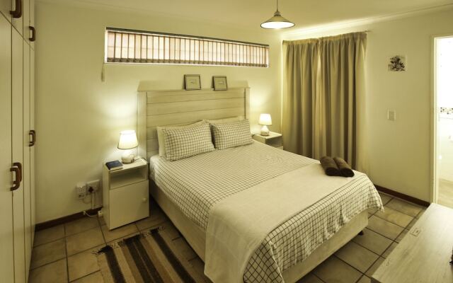 Top Deck Langebaan 6-sleeper