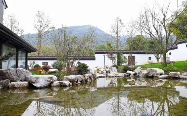 Hangzhou Xianghu Wahaha Hotel
