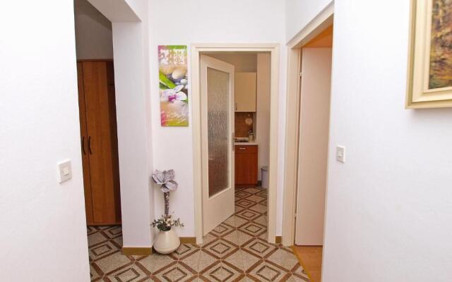 Apartments Rocka 1195