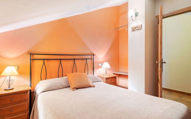 Elegant Apartment in Sierra de Gúdar With Fireplace