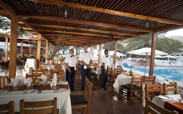 Hotel Las Dunas
