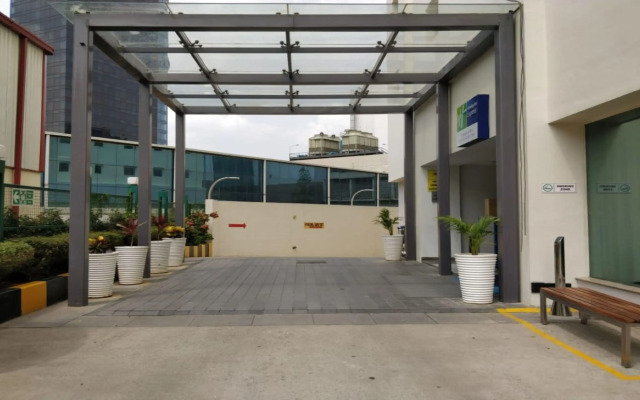 Holiday Inn Express Bengaluru Whitefield Itpl by IHG