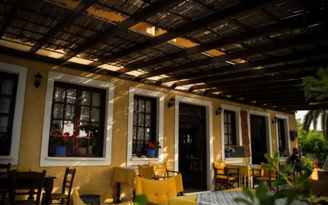 Vagia Traditional Hotel