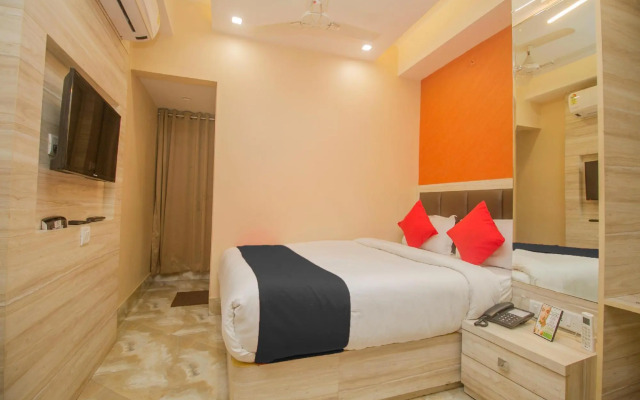 OYO 27992 Hotel Ganpati