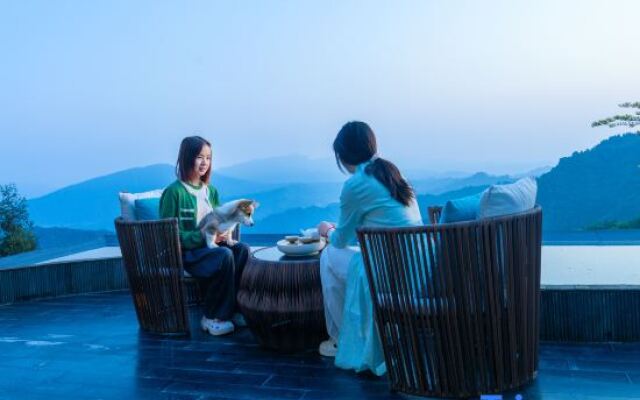 Yunfuli Cliff Hotel, Qili Pingye Luxury Hotel