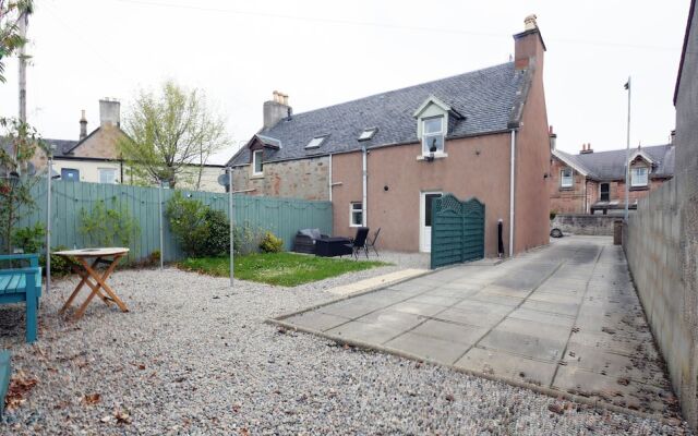 Ardentorrie Holiday Home