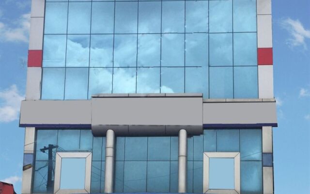 Vedanta Wake Up-Kumily Town Center