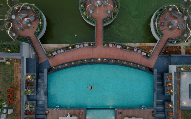 Floating deck resort