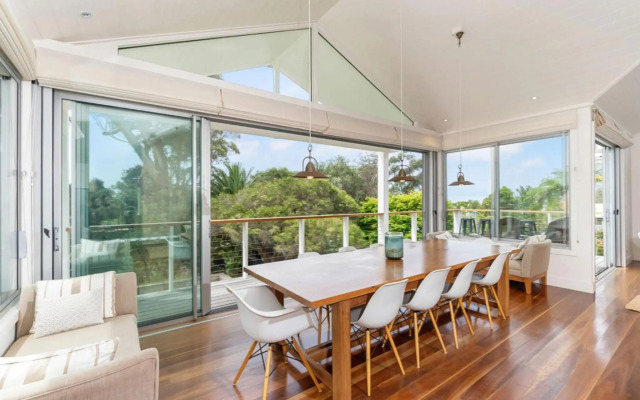 Coast at Hyams 4pm Check Out Sundays