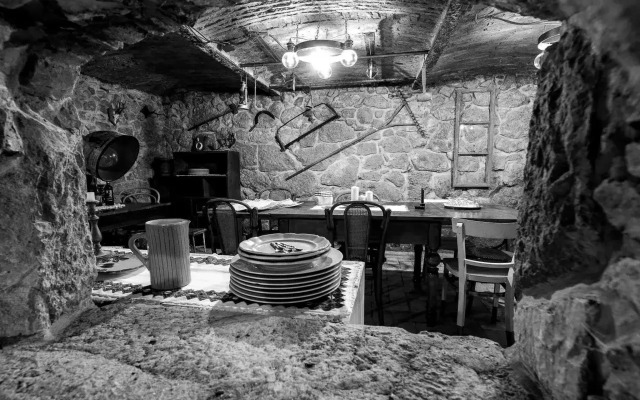 Hostel Mali Pariz