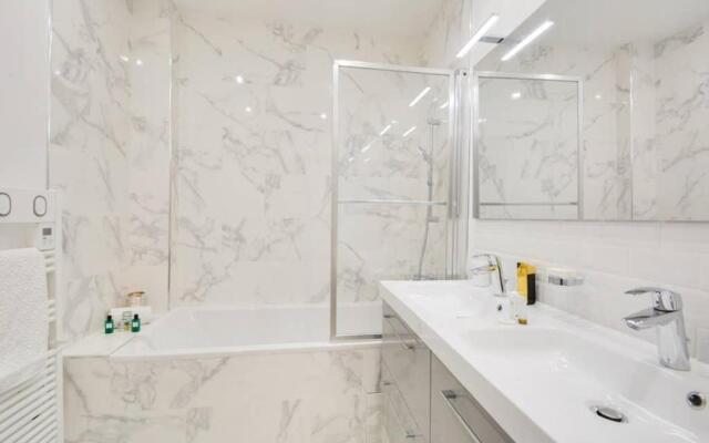 Luxueux Duplex 6 - 8pers - Full Equipped - République