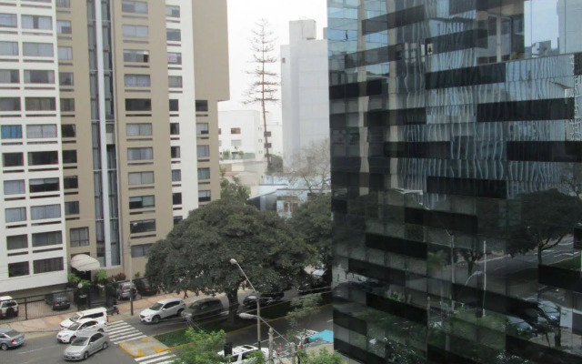 Suites Real Hotel
