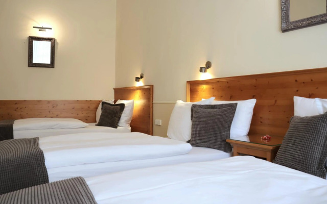 Unitas Hotel