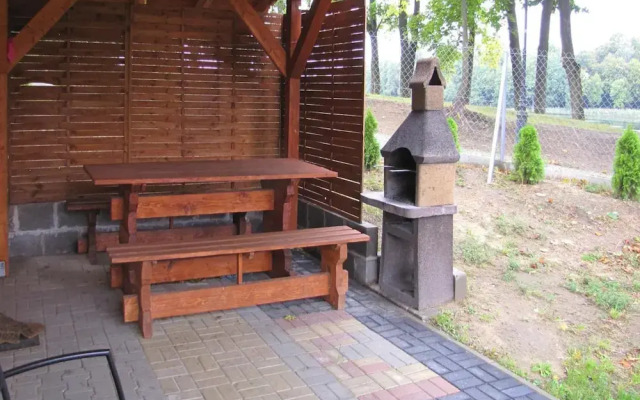 Cottage With Fireplace, Right on the Lake, Ryn