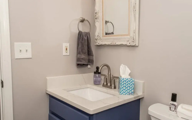 Heart of Mainstrasse Apt 1