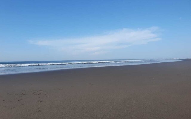 Hidden Paradise Beach Jiote